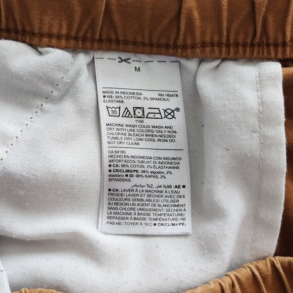 Old Navy caramel brown cotton cargo shorts - Picture 7 of 10